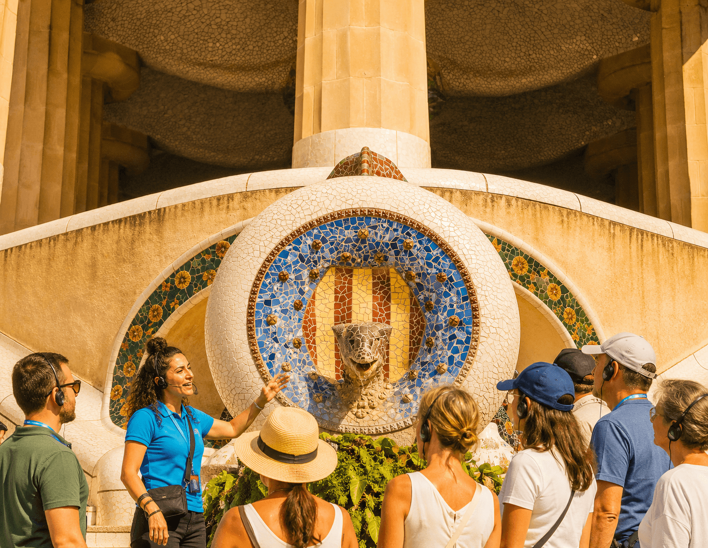 Sagrada Familia, Park Güell & Gothic Quarter Tour